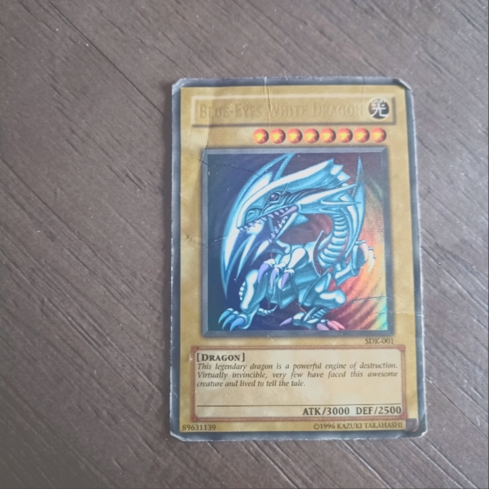 Yugioh Blue Eyes White Dragon Card